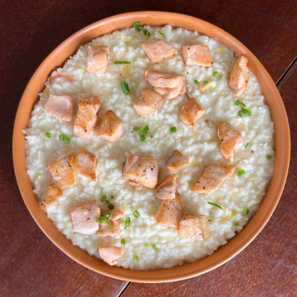 Risoto de Alho Poró e Salmão